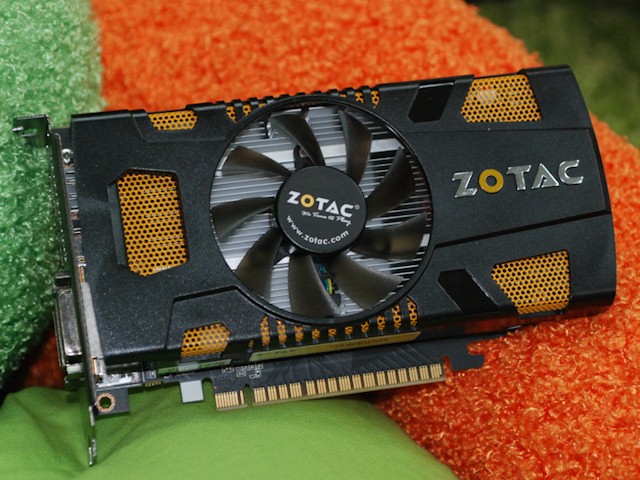 ZOTAC GeForce GTX 550 Ti AMP! Ed