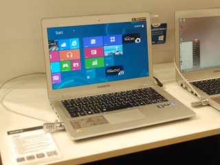GIGABYTE