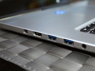 Acer Aspire R7