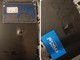 二手 Crucial SSD 中間遭打洞 內部晶片完好無損 SSD 仍可正常讀寫 二手 Crucial SSD 中間遭打洞 內部晶片完好無損 SSD 仍可正常讀寫