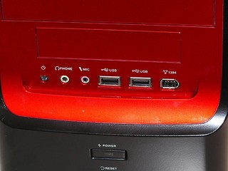 GIGABYTE GZ-X4機箱