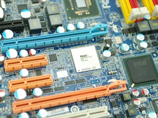 GIGABYTE