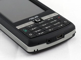 ASUS P750