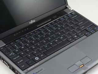 fujitsu lifebook p8010