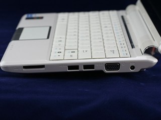 ASUS Eee PC 904HD