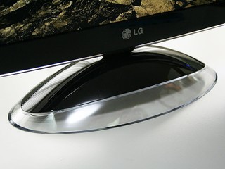 LG W2284F