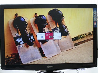 LG W2284F