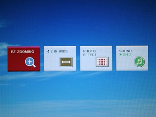 LG W2600V
