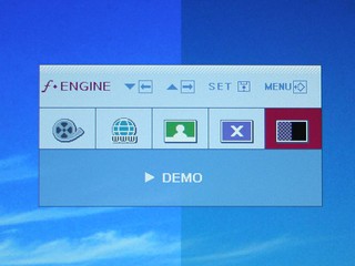 LG W2600V