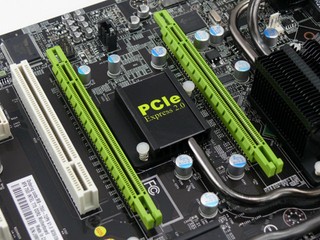 XFX MB-750i-72P9