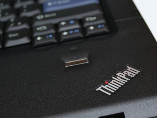 Lenovo ThinkPad R400