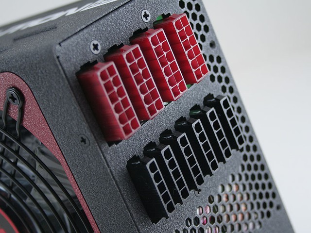 Enermax Revolution 1050
