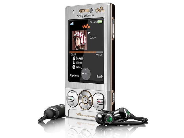Sony Ericsson W705 Walkman