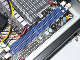 Inno 3D iChill N330 ION Nettop
