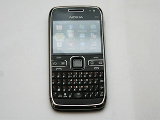 Nokia E72