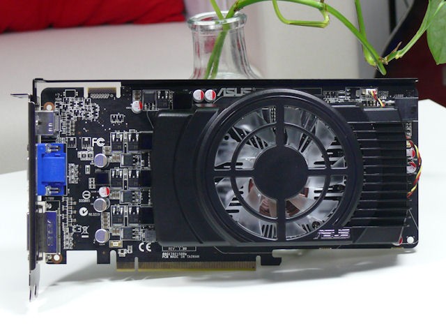 ASUS EAH 5770 CuCore/2DI/1GD5