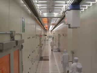 Intel Fab32