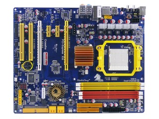 AMD790X晶片組$899登場 Magic-Pro MP-AK-Extreme主機板