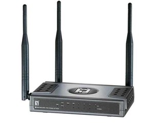 MIMO XR三天線設計無線路由器 LevelOne WBR5400只售$388