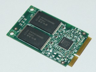 Intel容許Turbo Memory變身SSD!? 08年7月將推出4GB Turbo Memory 