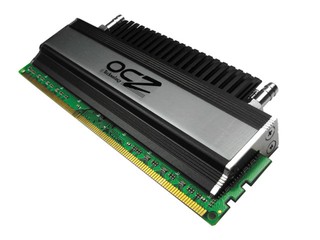 專門針對超頻玩家市場 OCZ推出多款記憶體模組