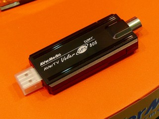 數位電視、衛星導航兩用 AVerMedia AVerTV Volar GPS 805
