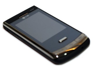 500萬像素的神秘魅力 LG Secret KF750