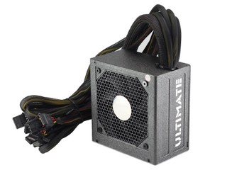 高達~87%轉換效率 Cooler Master UCP 700W