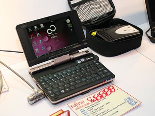 HKCCF：購買 Fujitsu 產品可參加抽獎 買 Lifebook U2010 送 Office 軟件