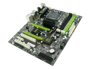 支援雙x16 SLI技術  XFX MB-750i-72P9主機板