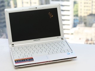 韓風 10.2 吋持久王 Samsung NC10 Netbook