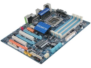 全新Ultra-Durable 3技術 GIGABYTE GA-EX58-UD4P主機板