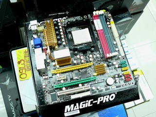 兼容DDR2、DDR3記憶體模組 Magic-Pro MP-AKGX-M Ultra到貨 兼容DDR2、DDR3記憶體模組 Magic-Pro MP-AKGX-M Ultra到貨