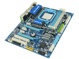 支援4組DDR3雙通道記憶體 GIGABYTE GA-MA790FXT-UD5P 支援4組DDR3雙通道記憶體 GIGABYTE GA-MA790FXT-UD5P