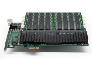 高達300,000 IOPS效能 DDRdrive X1混及式SSD正式出貨