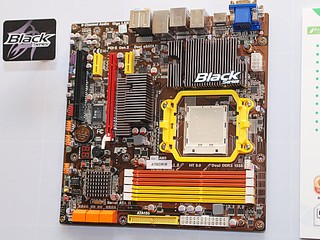 ECS Black Series全新成員 ECS A785GM-M 主機板曝光