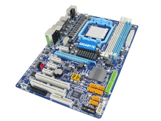組裝入門級AM3平台之選 GIGABTYE GA-MA770T-UD3P主機板