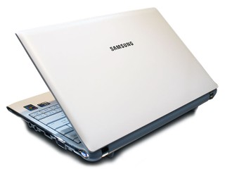 NC10 的後繼機種 Samsung N120 Netbook