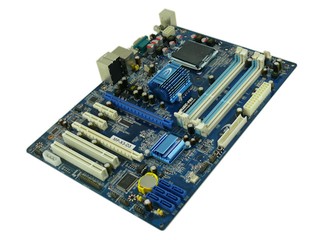 支援CrossfireX、DDR3 Magic-Pro MP-X3-D3主機板