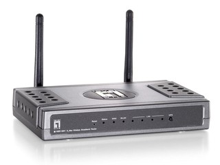 節省總值超過港幣$200 LevelOne WBR-6001套裝優惠