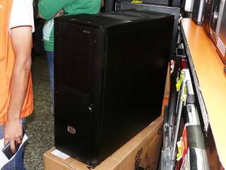全鋁巨塔高階機箱售 $1980 Cooler Master ATCS 840 再度返貨