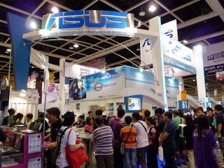 香港電腦通訊節2009最後一天 購買ASUS NB加碼禮品總值$900