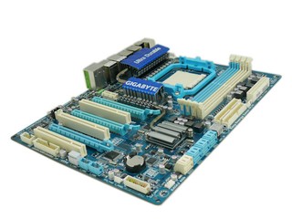 打造最強AMD平台 GIGABYTE GA-790TFXA-UD5主機板