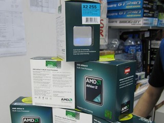 擁有高達3.1GHz核心時脈 AMD Athlon x2 255售HKD$599