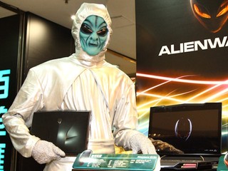 香港百老匯驚現外星人!? Dell Alienware M11x即日有售