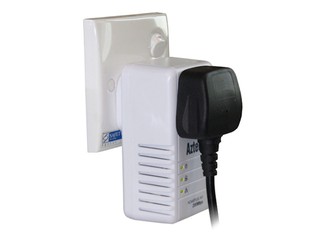 體積更細、追加電源插頭 Aztech HL110EP  HomePlug