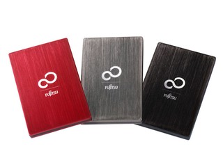 11mm超薄便攜式硬碟機登場 Fujitsu SaveSmart F1售價$799起 11mm超薄便攜式硬碟機登場 Fujitsu SaveSmart F1售價$799起