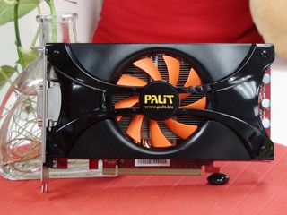 核心時脈大幅超頻18% Palit GTX 460 Sonic Platinum