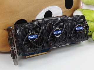 首款100%非公版設計 GALAXY GTX 480 SUPER OC繪圖卡
