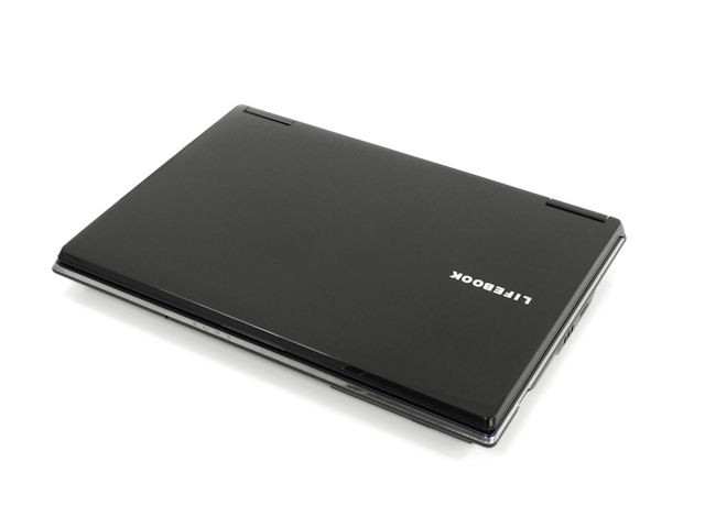 Fujitsu LifeBook NH900 1